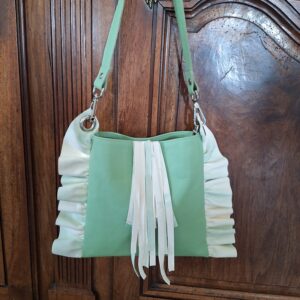 Alternative view of Sac FROUFROU